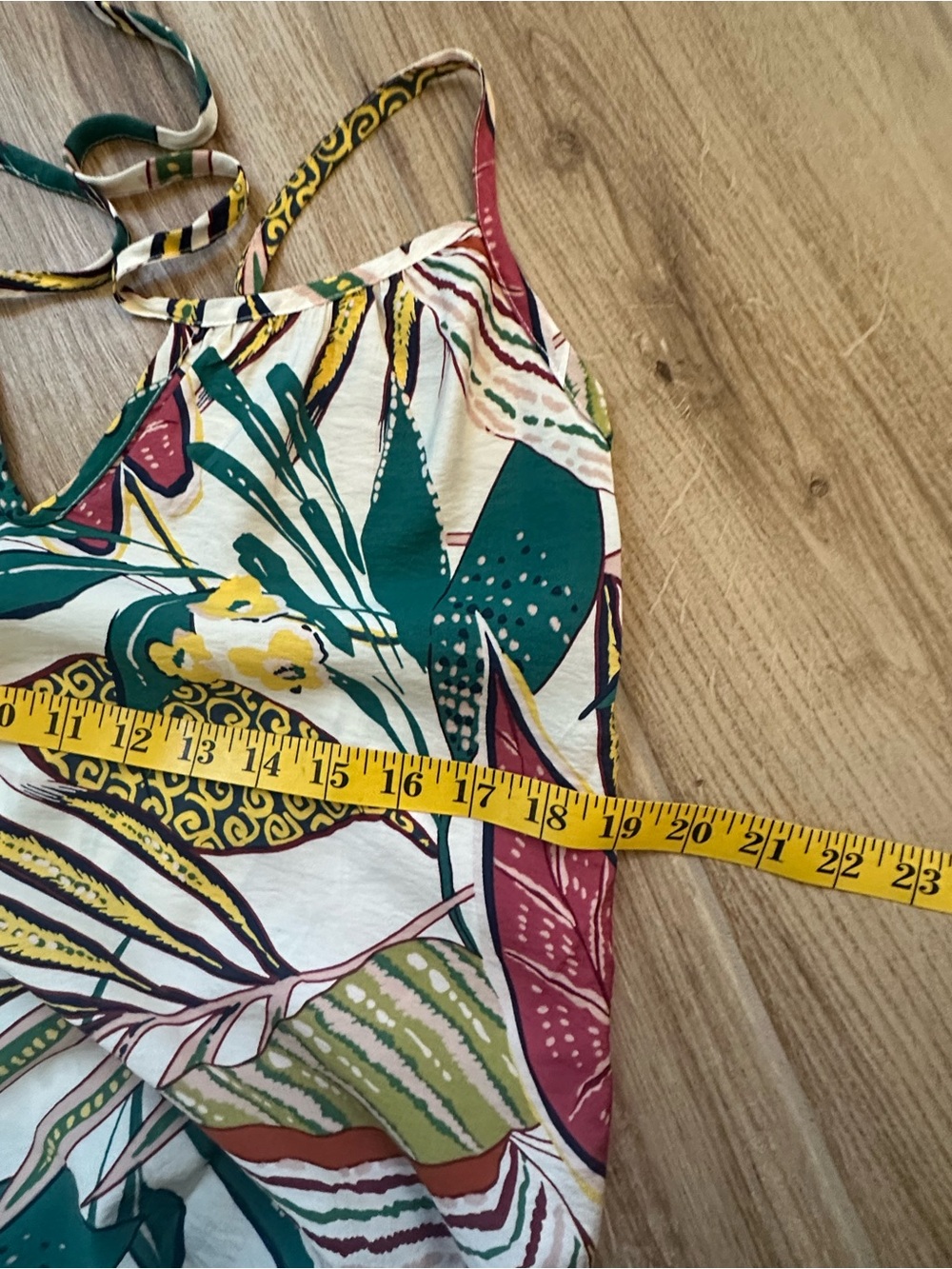 J Valdi Floral Tropical Floral Festive Maxi Dress Front Ties  Size M - Picture 6 of 6